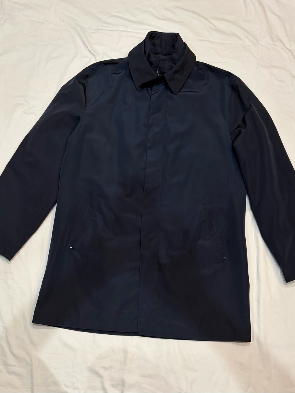 London Fog dark blue Trench Coat Mens M Regular Hidden Button Rain Coat